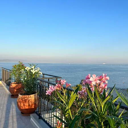 Apartment Finestra Sul Mare