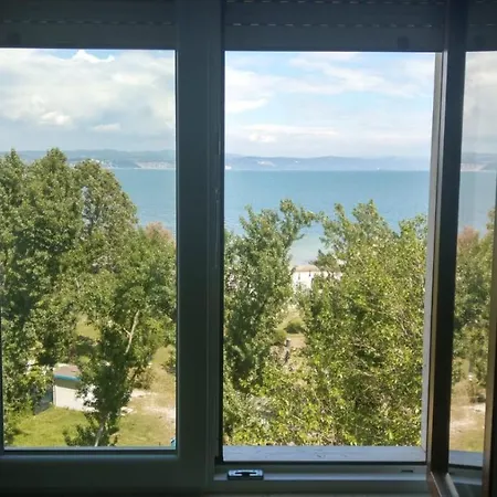 Finestra Sul Mare 아파트 몬팔코네